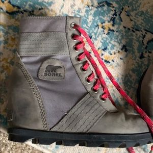 Sorel Lexie wedge